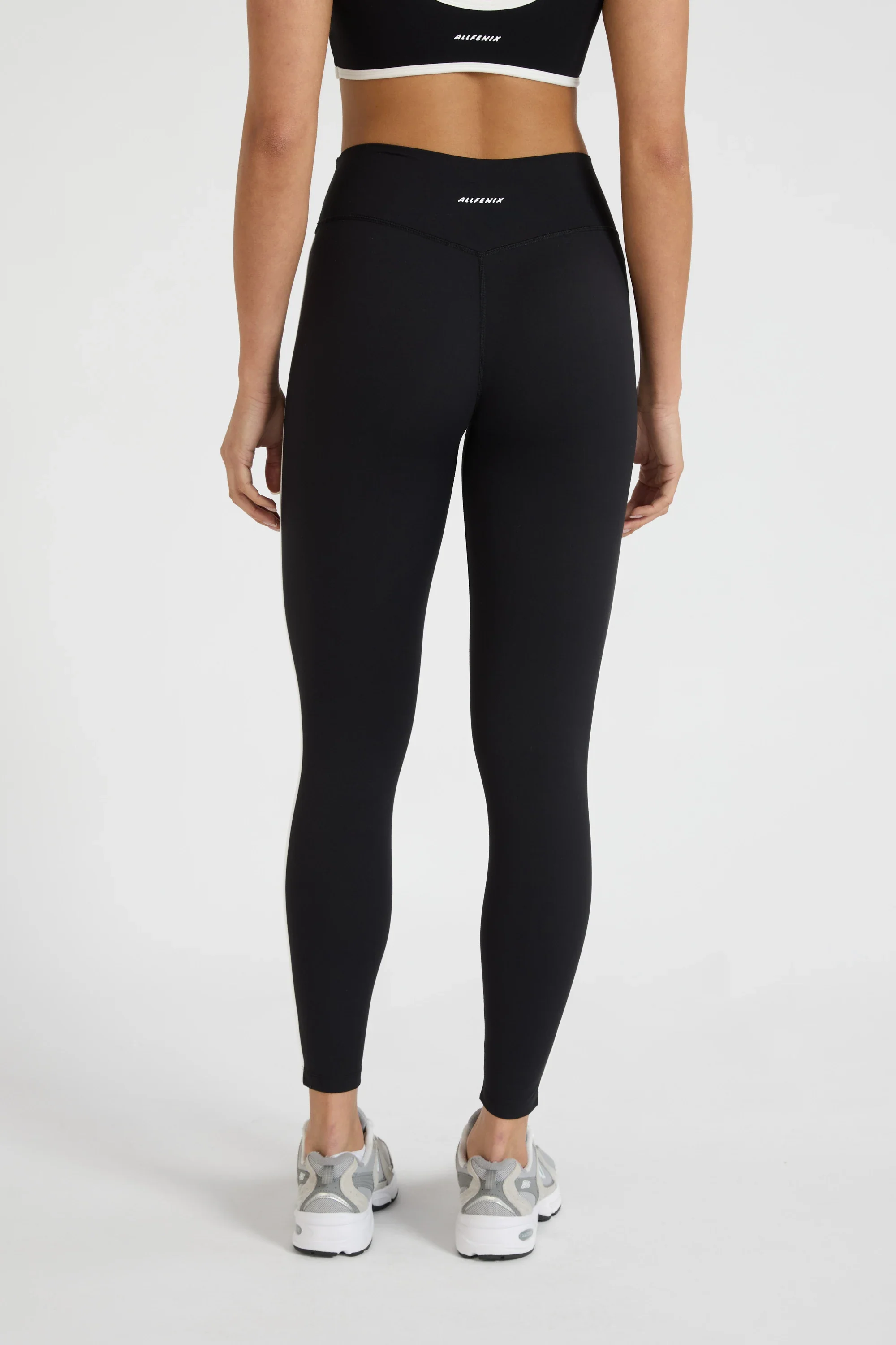 ALLFENIX CloudCore™ Contrast Stripe 7/8 Legging - Black - Image 3