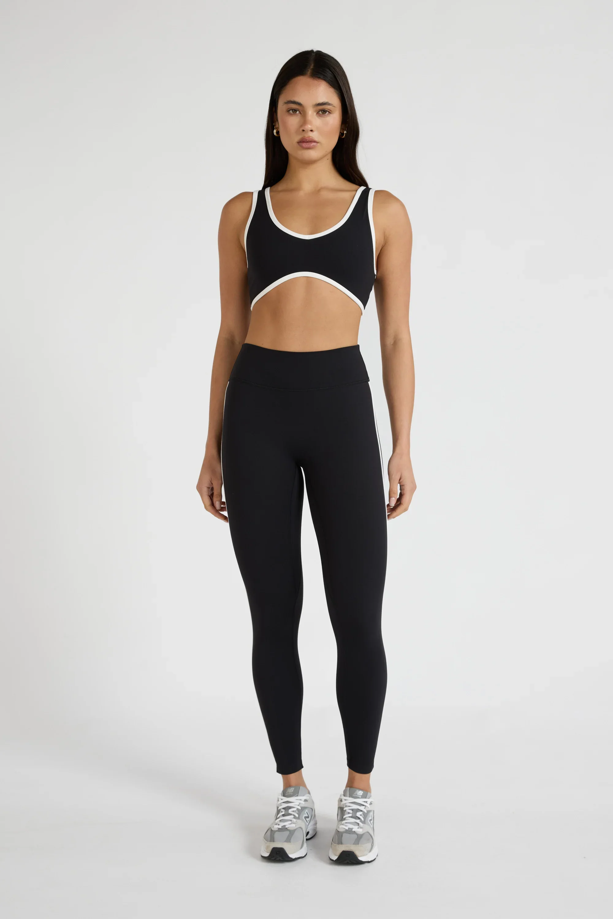 ALLFENIX CloudCore™ Hi Lo Sports Bra - Black - Image 3