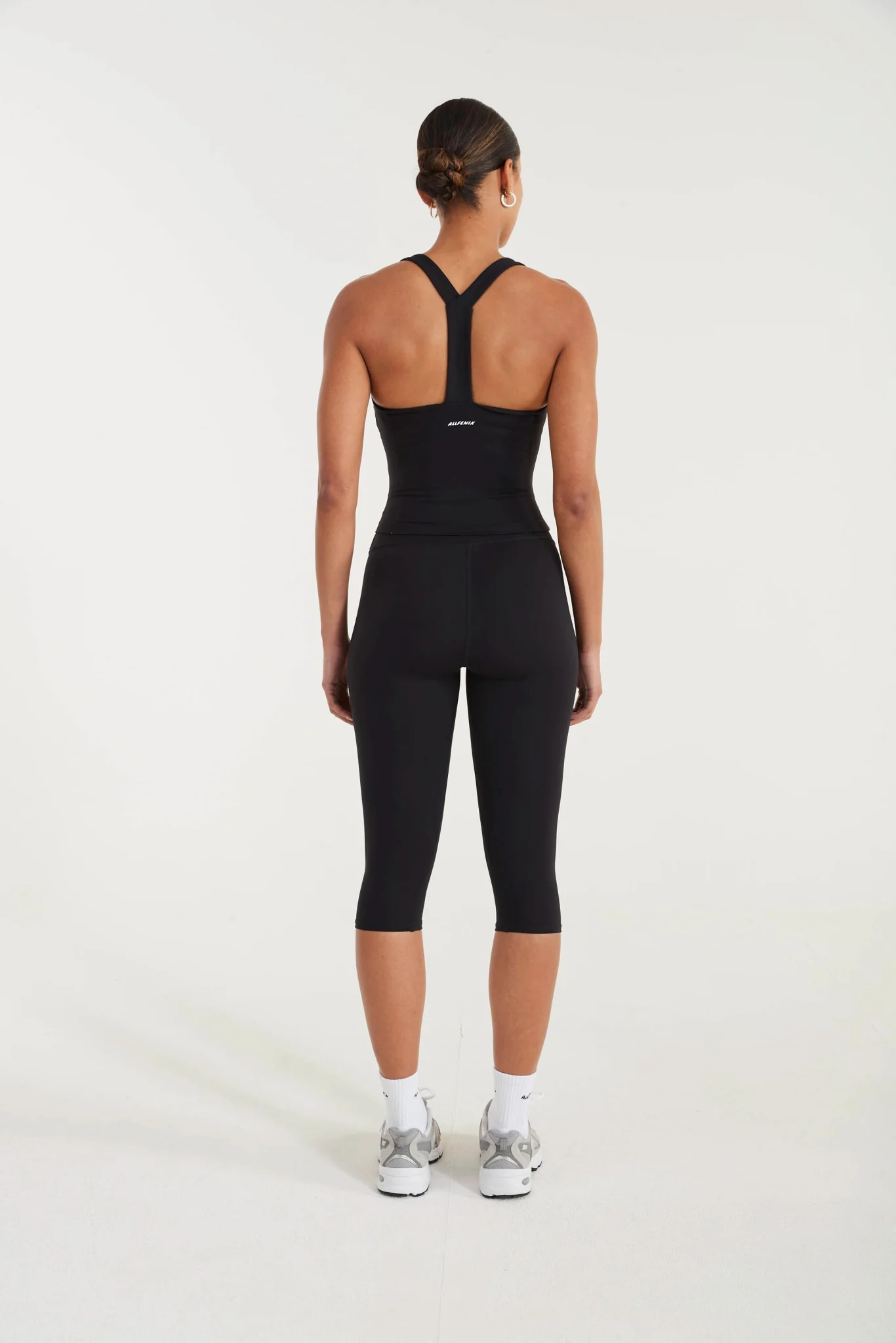 ALLFENIX CloudCore™ Capri Legging - Black - Image 5