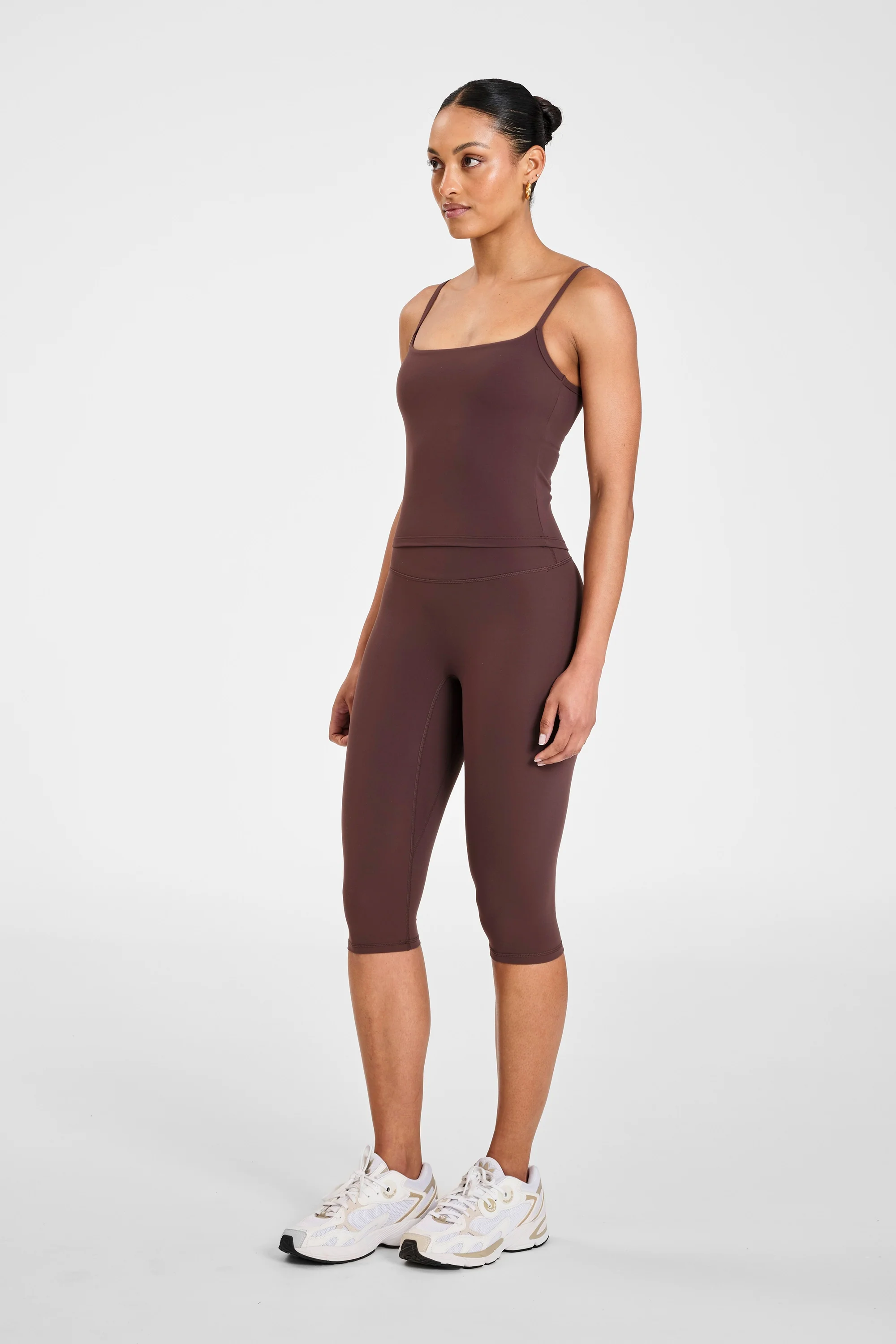 ALLFENIX CloudCore™ Capri Legging - Espresso - Image 4
