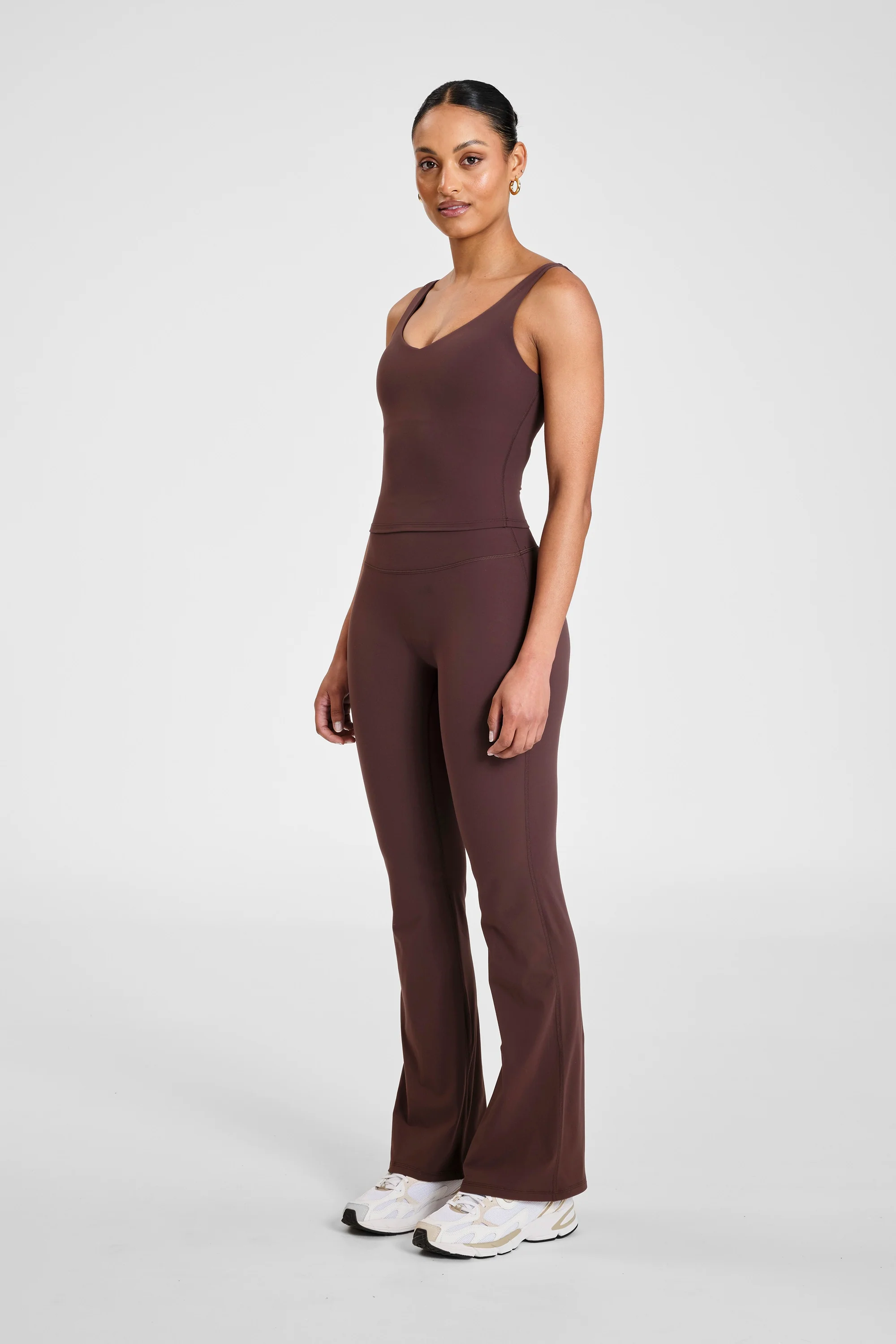 ALLFENIX CloudCore™ Flared Legging - Espresso - Image 4