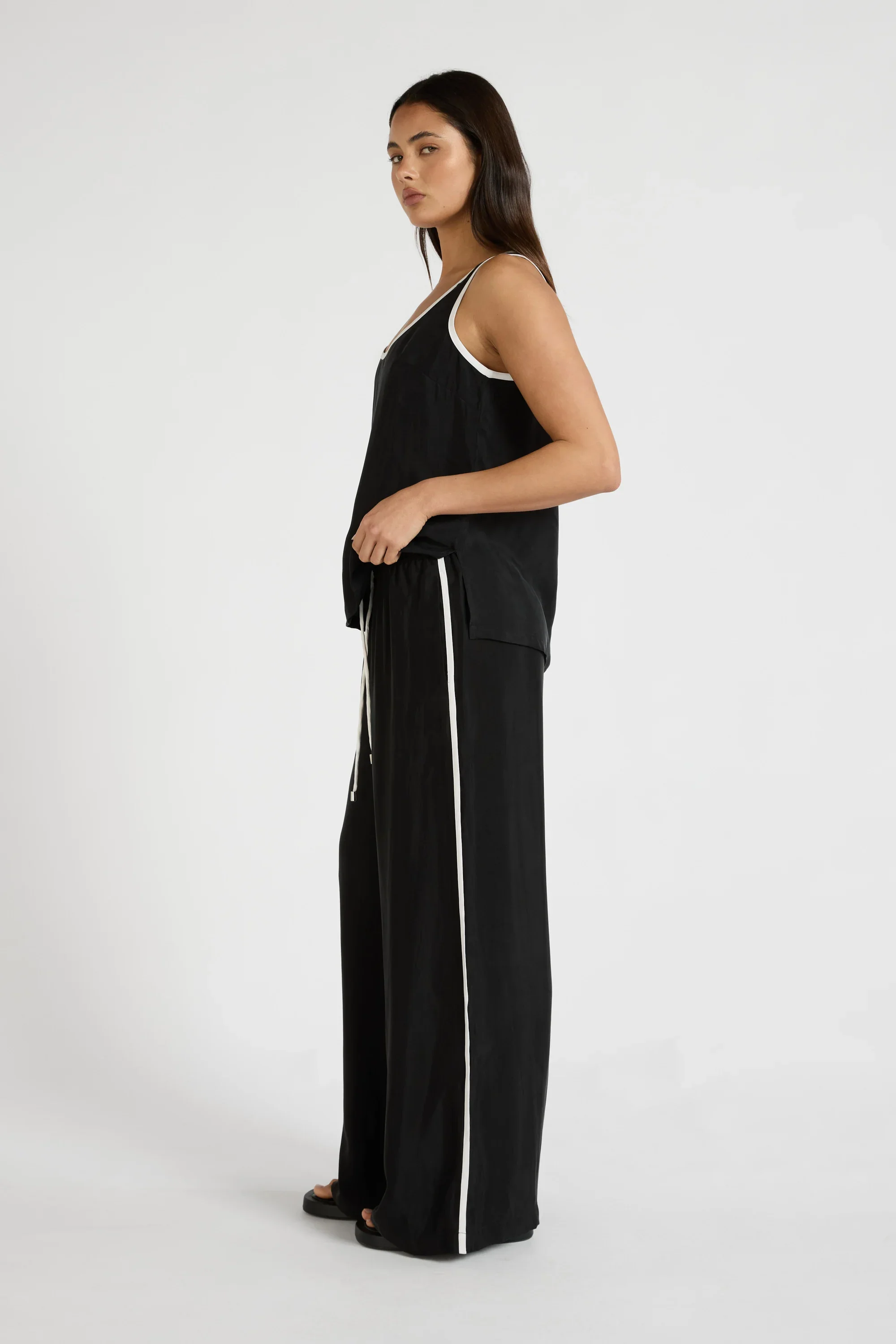 ALLFENIX Cupro Contrast Pant - Black - Image 3