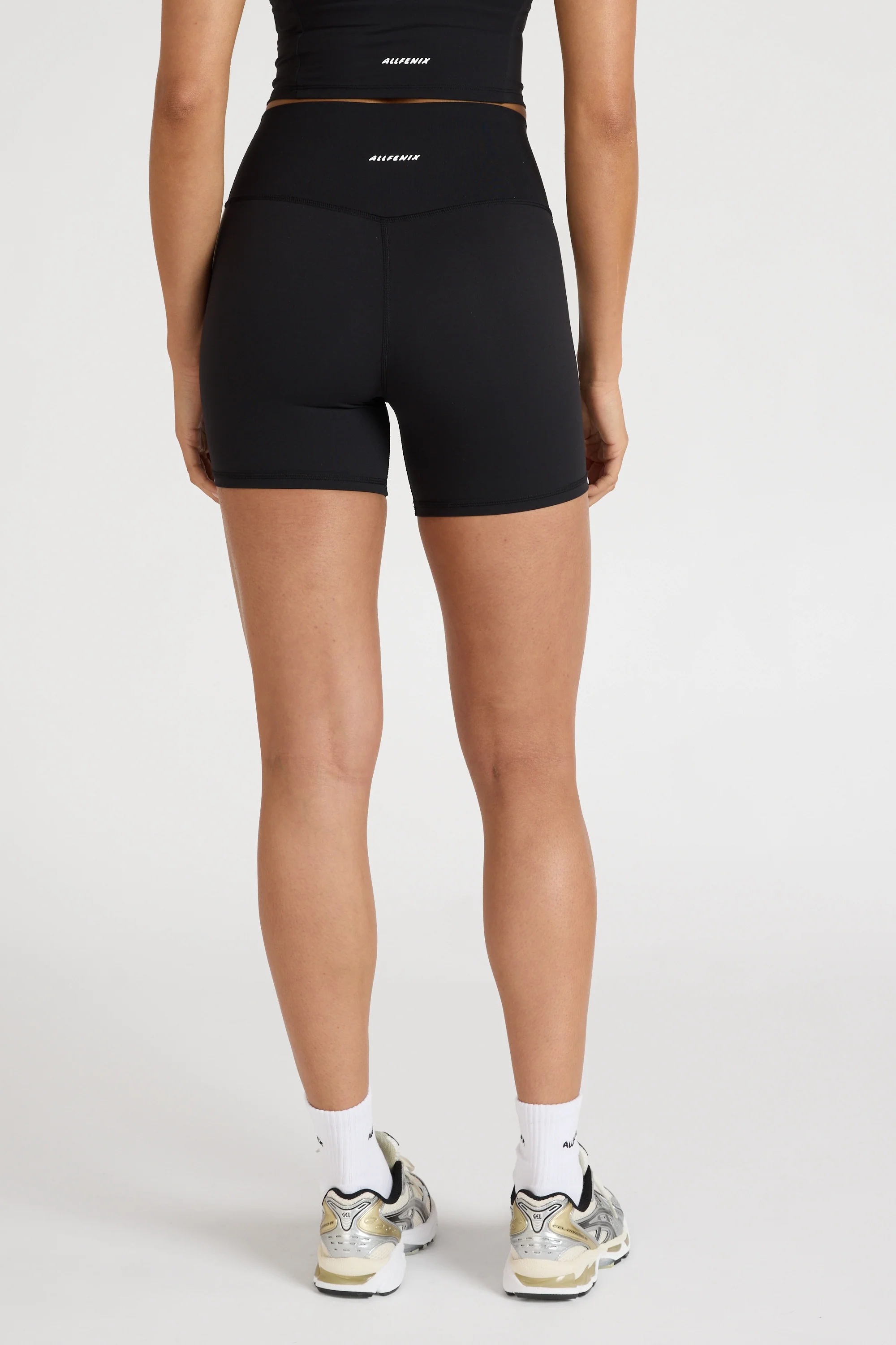 EcoSculpt Contrast 5" Bike Short - Black - Image 3