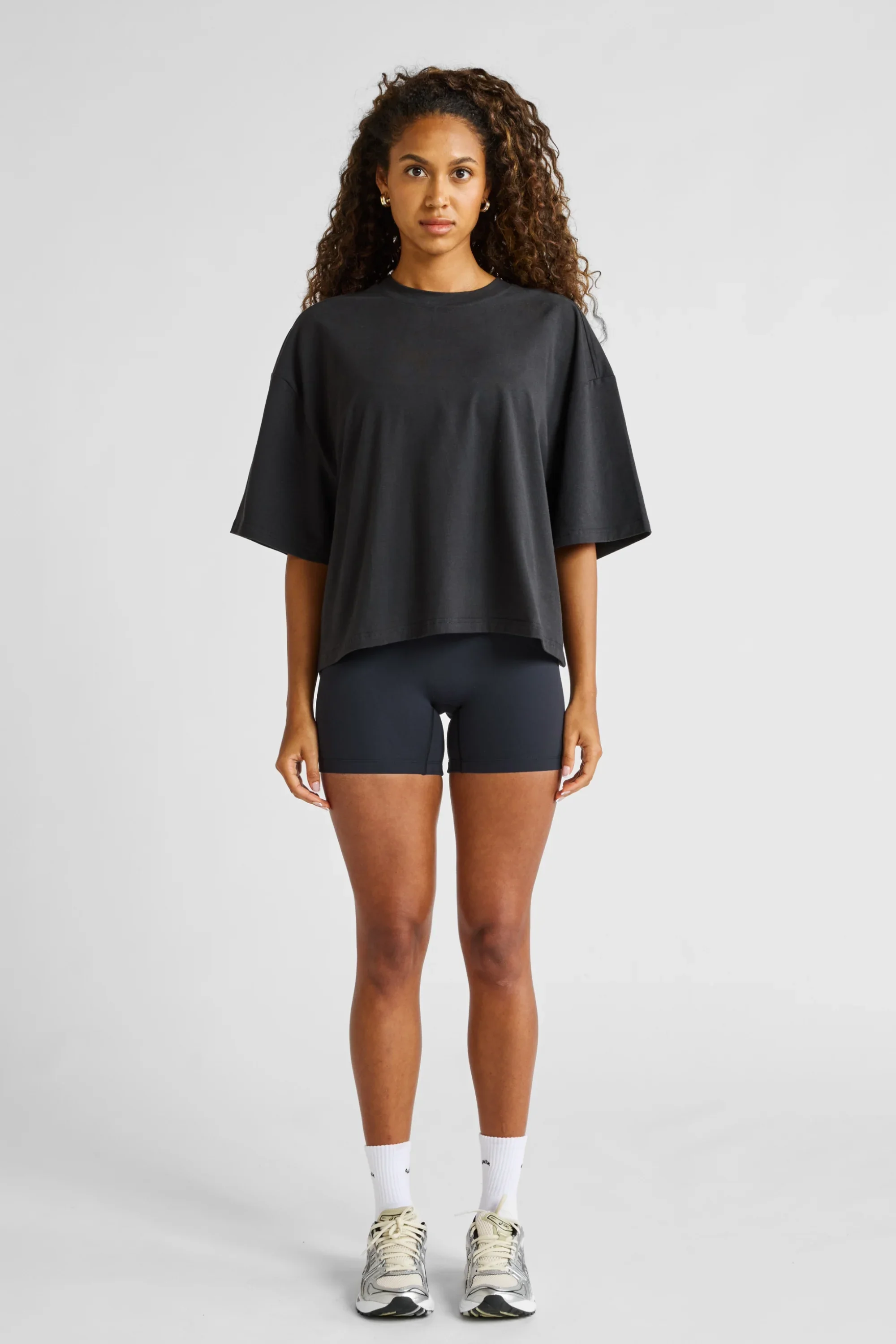 Oversized Cropped Tee - Black - Image 3