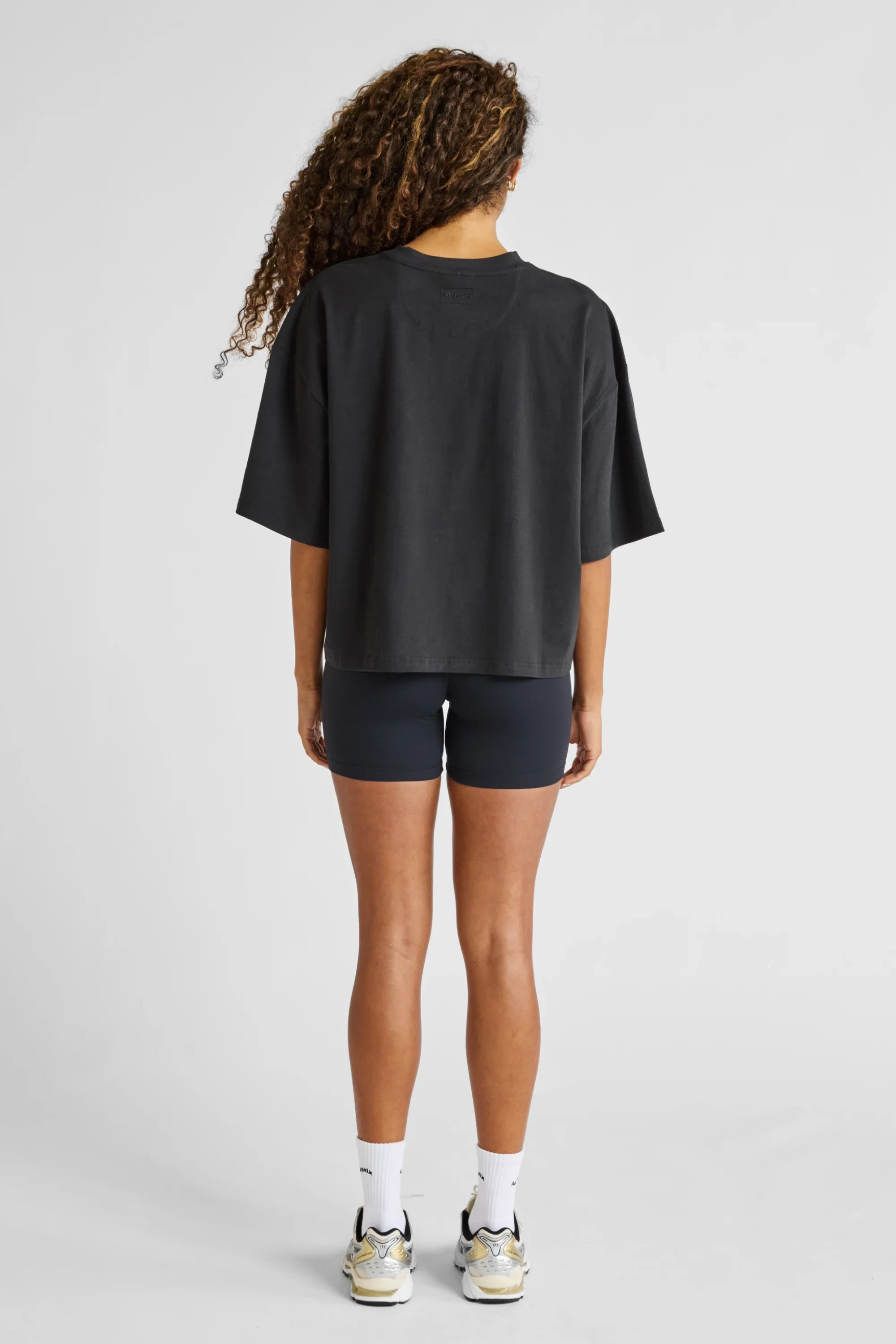 Oversized Cropped Tee - Black - Image 5