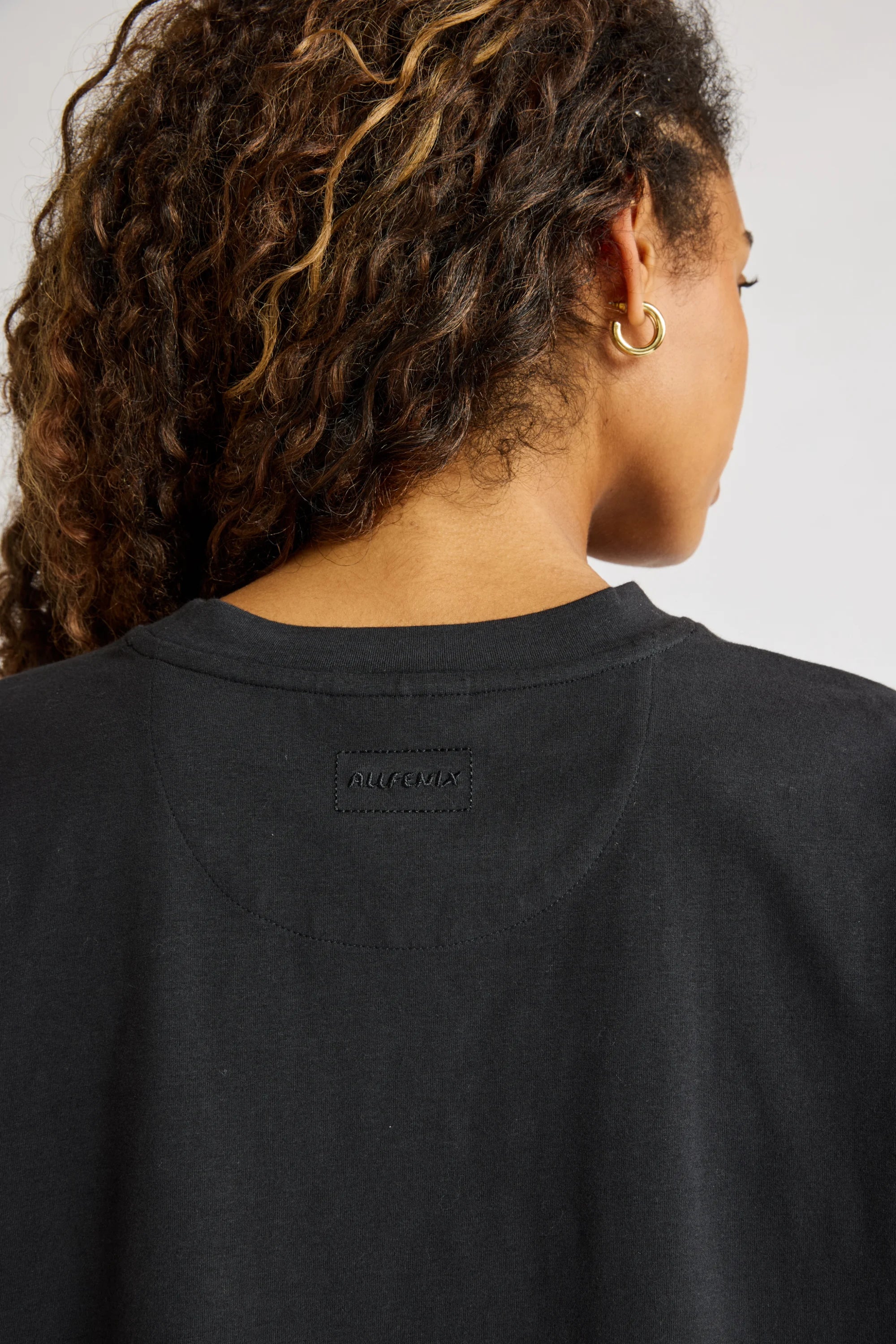 Oversized Cropped Tee - Black - Image 6