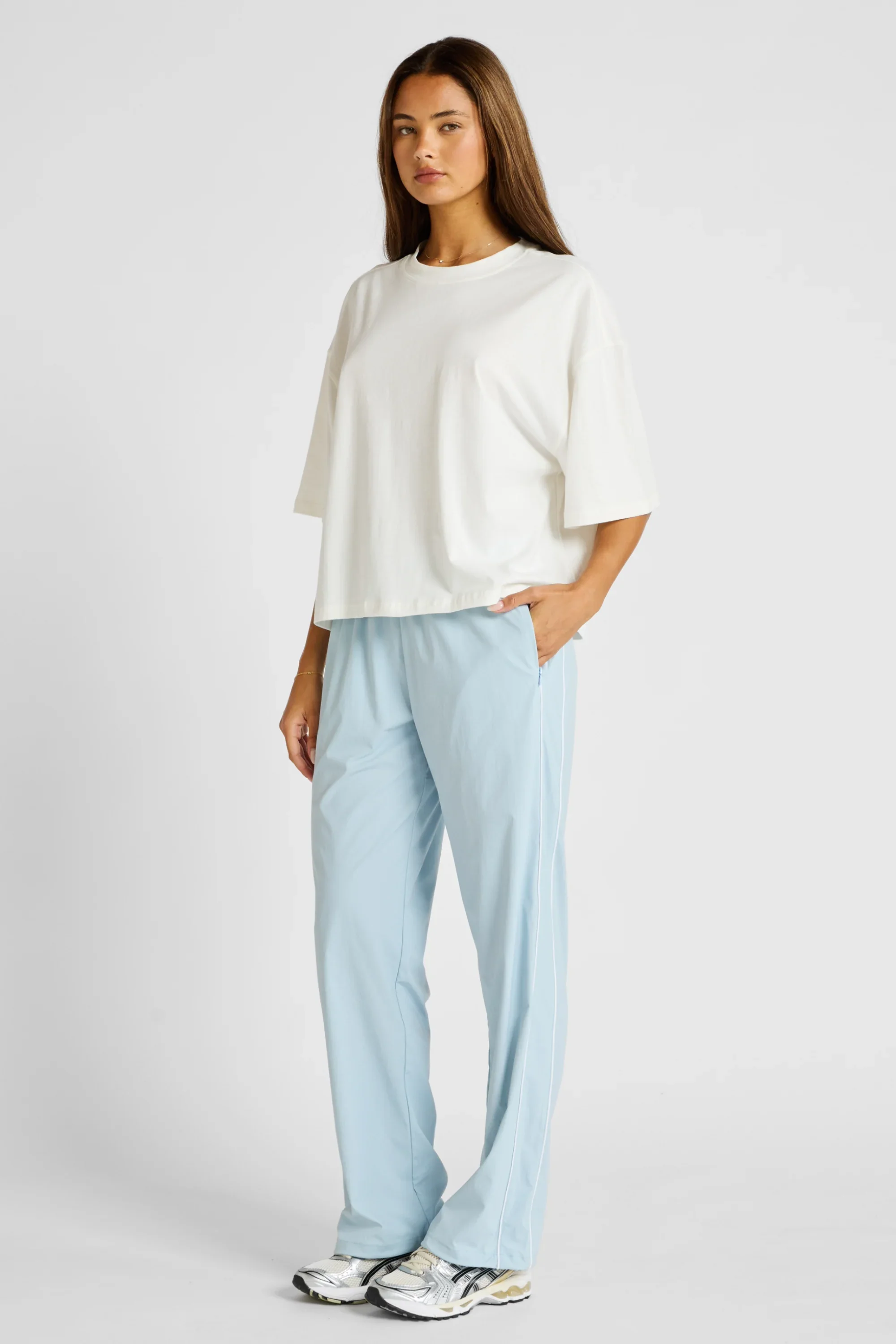 Oversized Cropped Tee - Chalk - Image 4