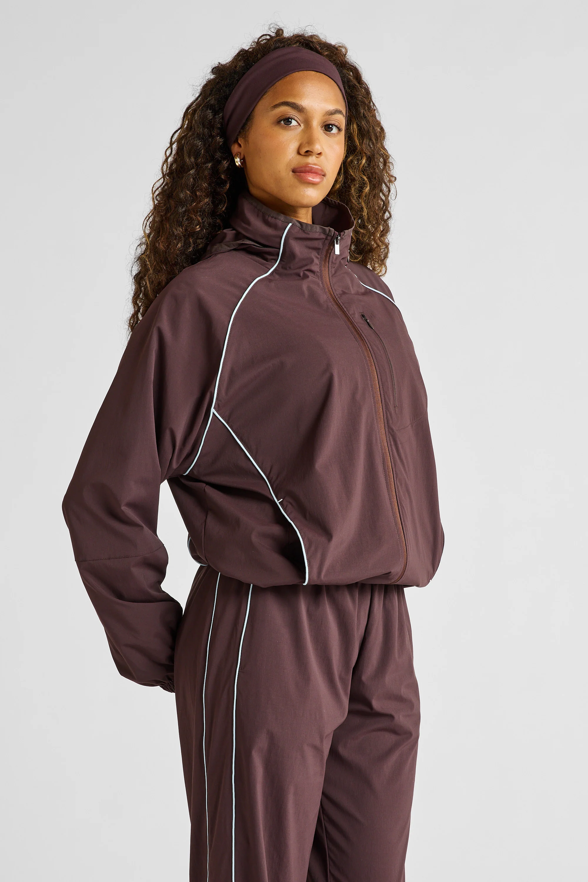 Spray Contrast Piping Windbreaker - Espresso and Sky Blue - Image 3