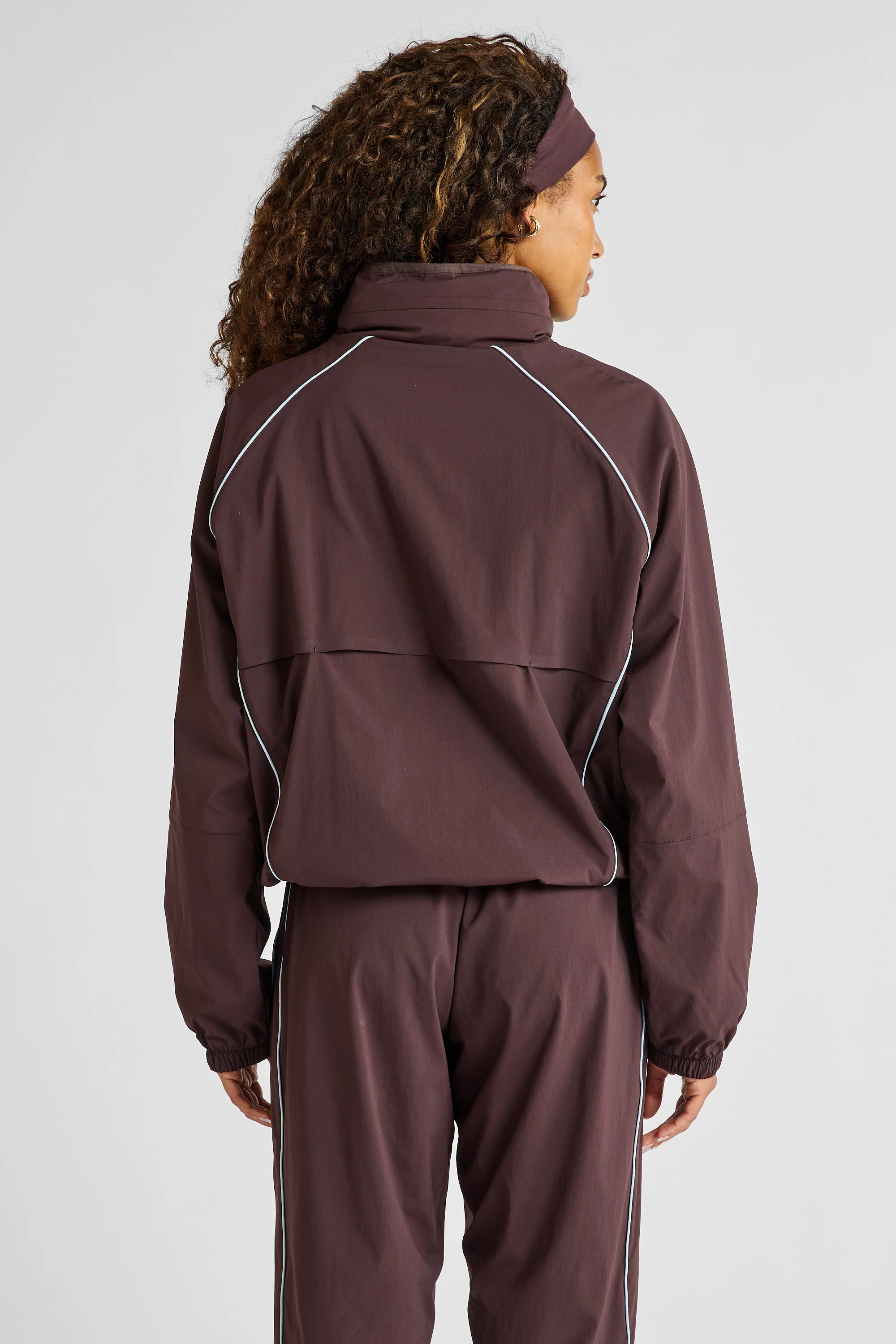 Spray Contrast Piping Windbreaker - Espresso and Sky Blue - Image 4