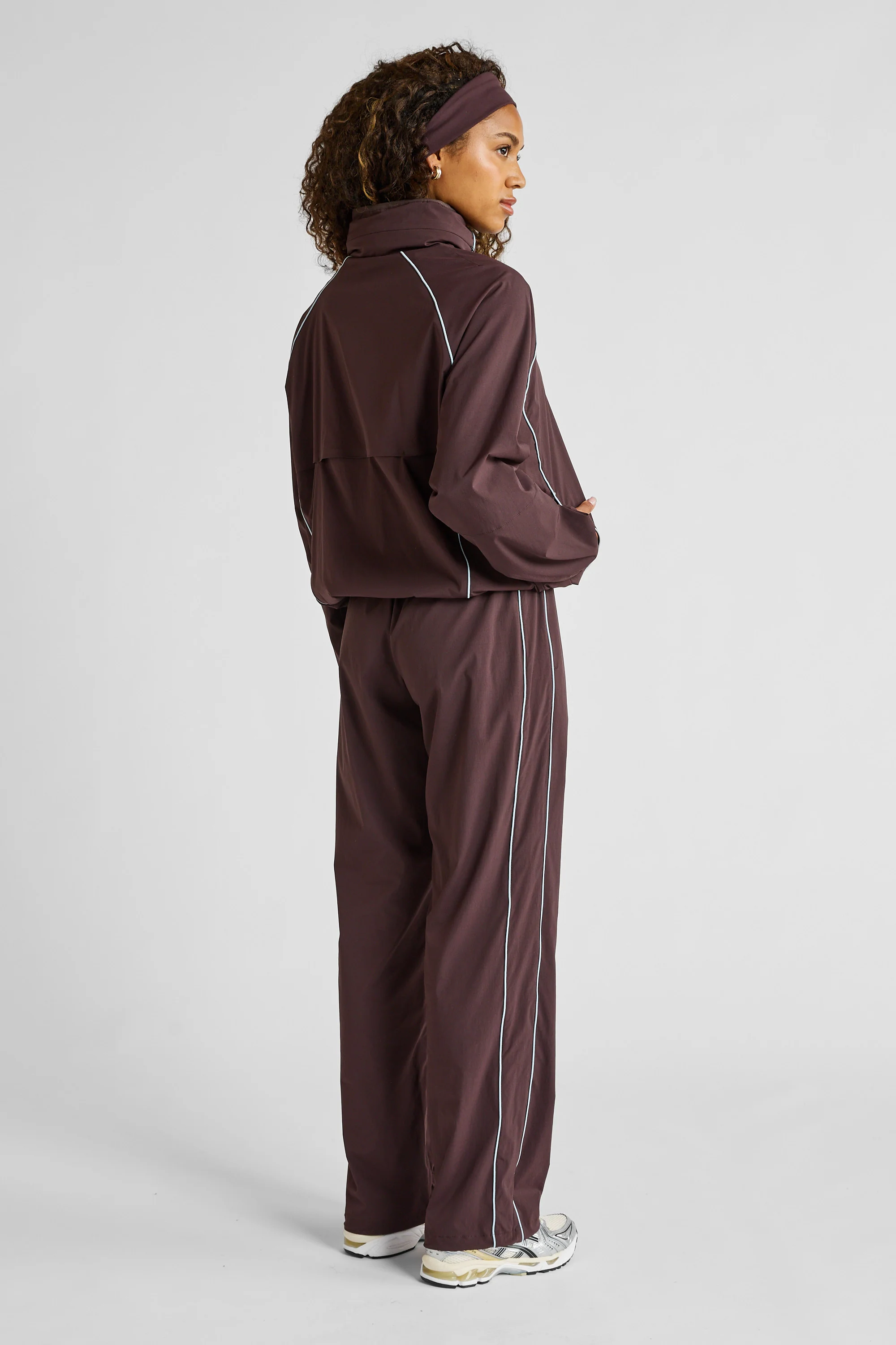 Spray Contrast Piping Wide Leg Pant - Espresso and Sky Blue - Image 3