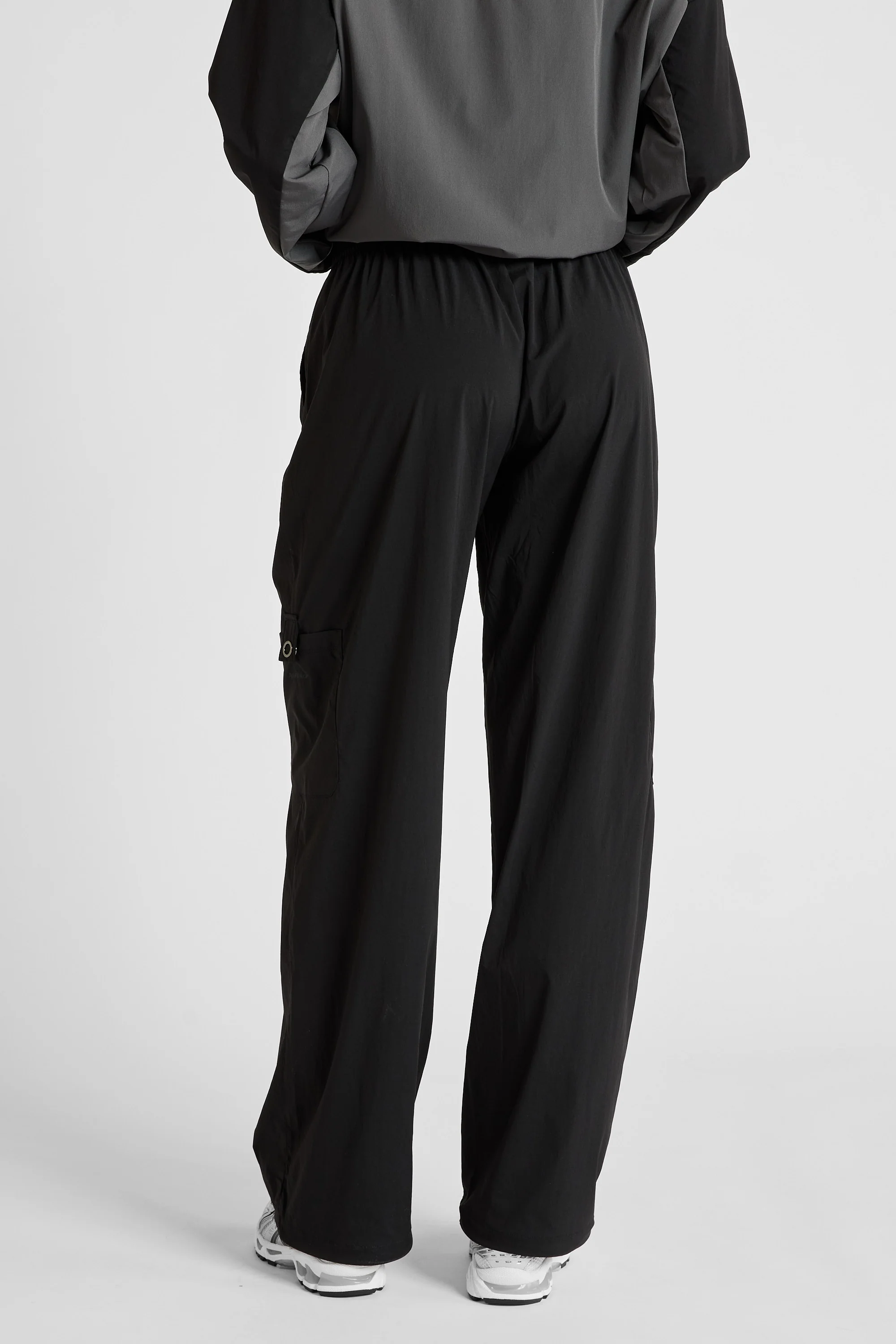 Spray Wide Leg Pocket Pant - Black - Image 5